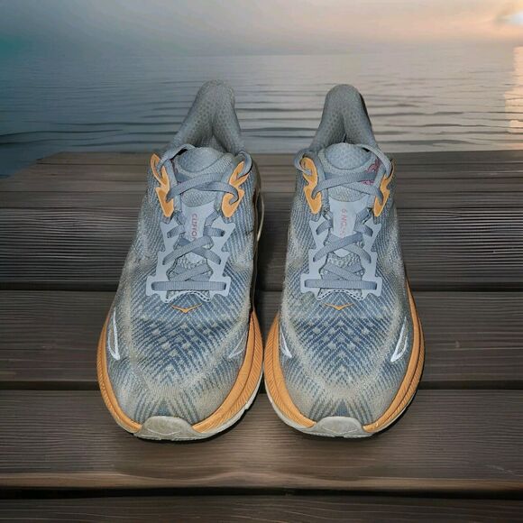 Hoka One Clifton 9 women’s Size 8 D wide 1132211 ABIW airy blue’ Running Shoes - Picture 2 of 7